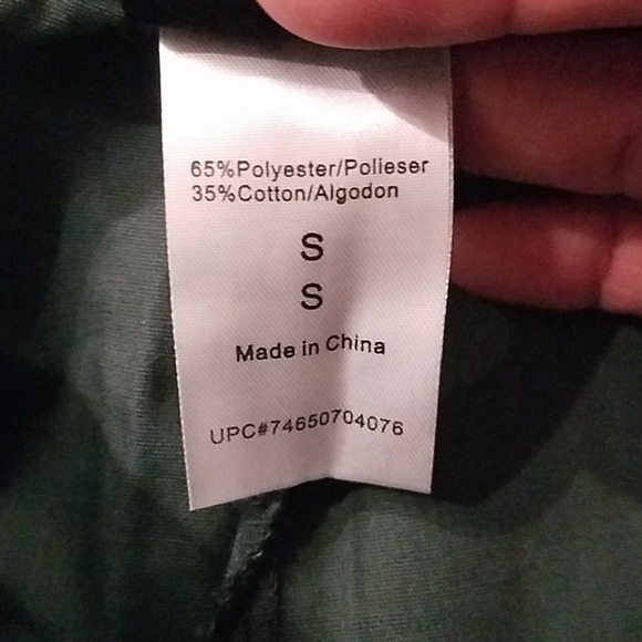 Men's NWOT scrub MSU pants - Picture 4 of 5